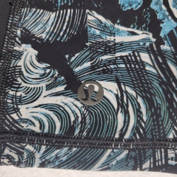 Lululemon Swell Seeker Paddle Rashguard Top Size 4 - Picture 10 of 11